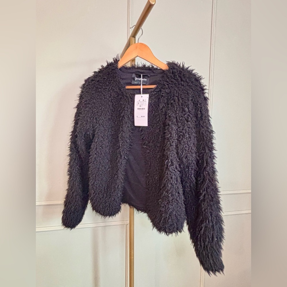 Stradivarius Sweater Jacket Cardigan Black Fuzzy MSRP $98.90